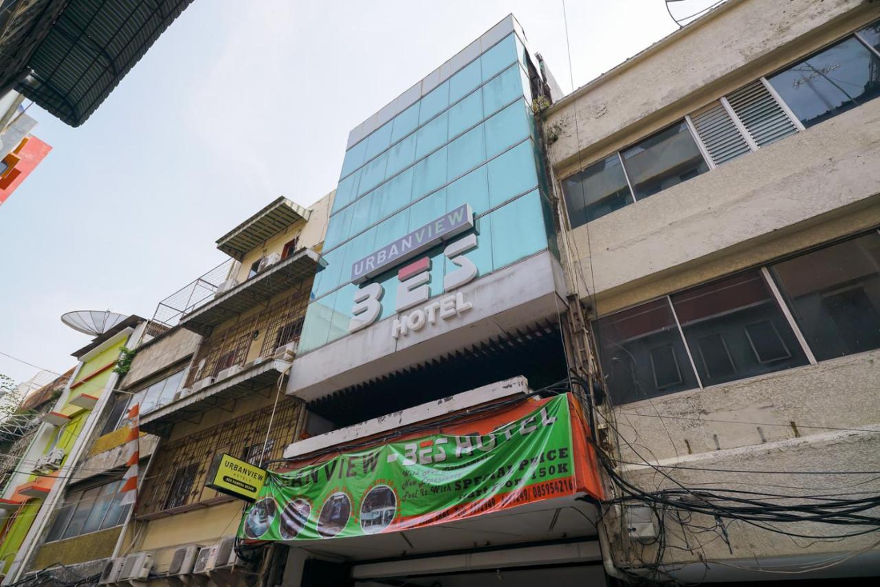 Urbanview Hotel Bes Mangga Besar By Reddoorz Jakarta Exterior photo