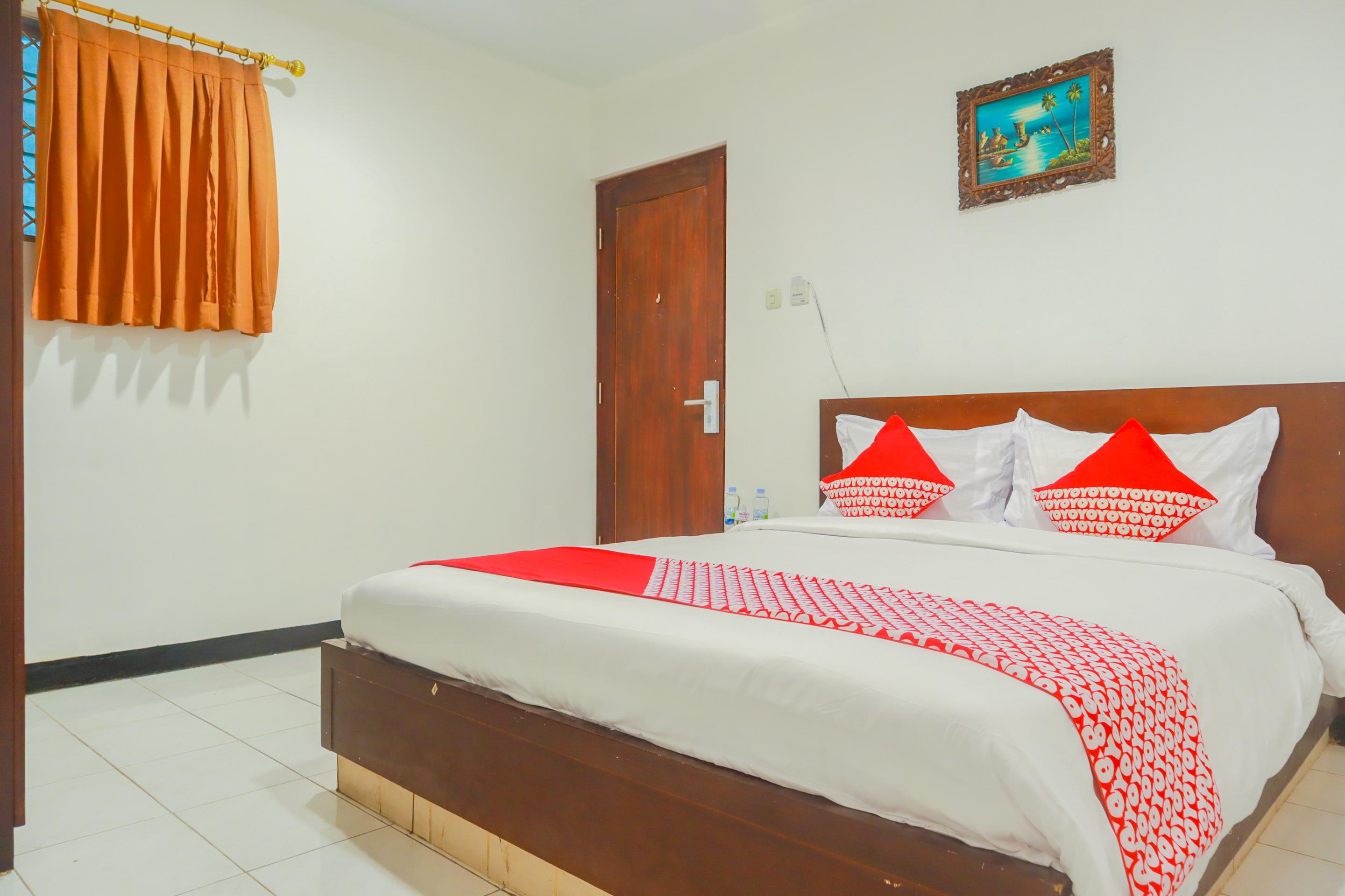 Urbanview Hotel Bes Mangga Besar By Reddoorz Jakarta Exterior photo